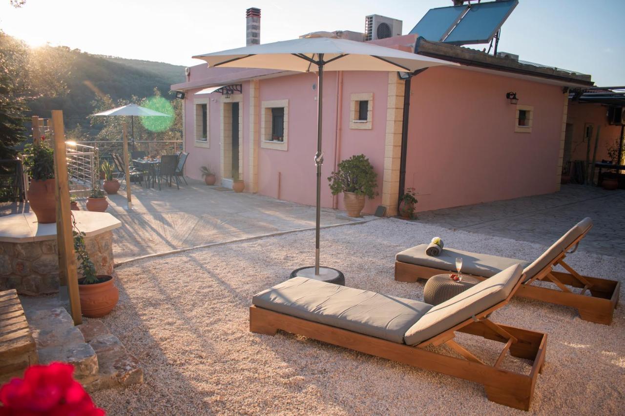 House Of Harmony Villa Kamisiana Exterior photo